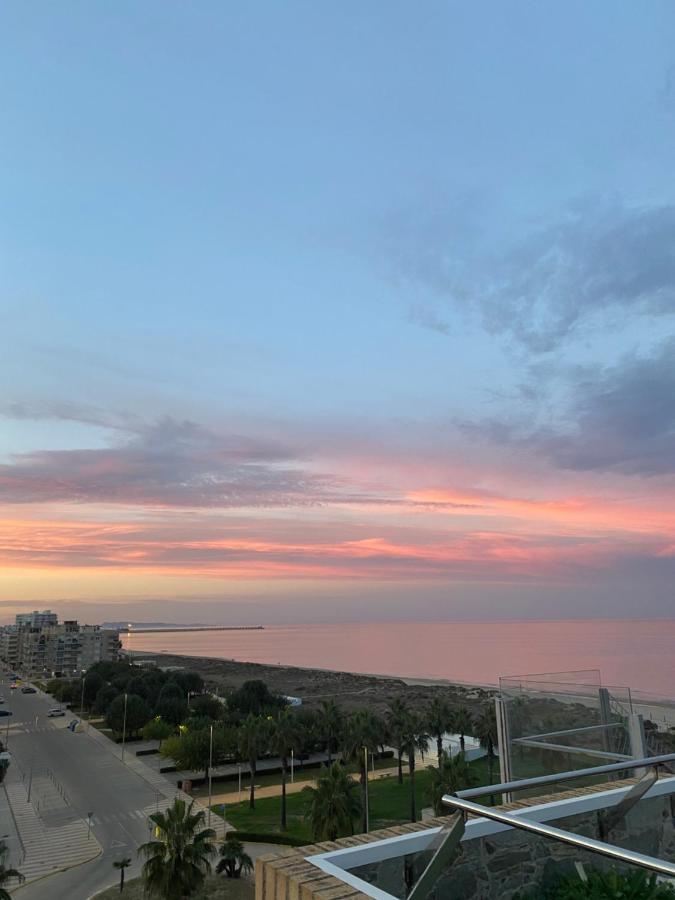 Apartamento A 100 Metros De La Playa Con Grande Terraza Y Vistas Al Mar Daimus Exterior photo